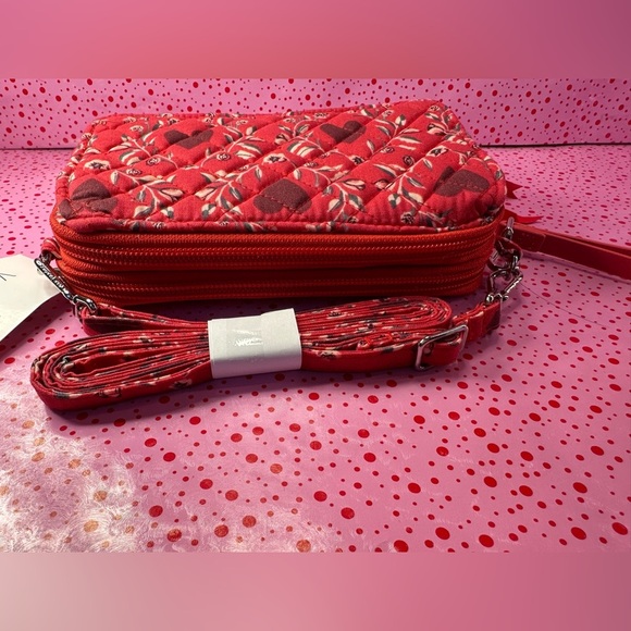 Vera Bradley All in One Crossbody Imperial Hearts NWT - Picture 8 of 13